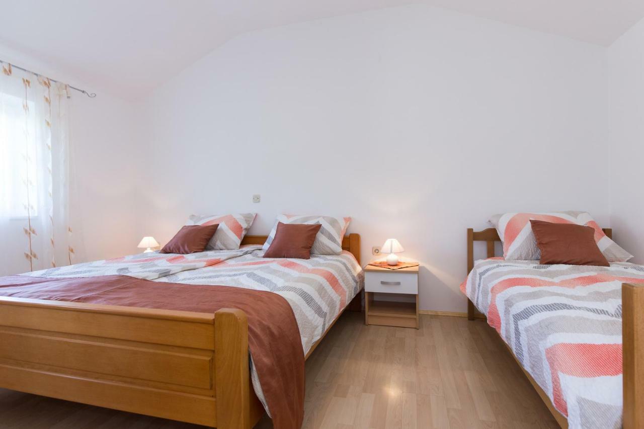 Apartman Ivona Малинська Екстер'єр фото